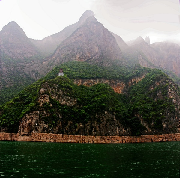 船游巫峡望神女;云雨巫山十二峰—鄂西巴东游之