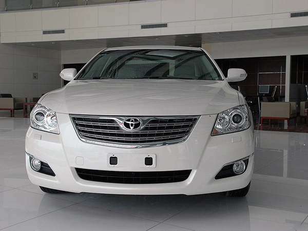 丰田神车,六代凯美瑞泡水公车检测实录