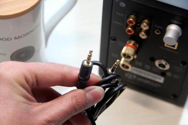 音质超出预料 声擎a2 桌面hifi小音箱体验