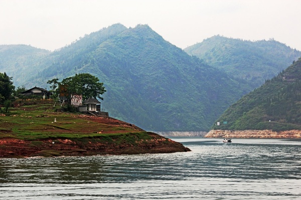 山清水秀大宁河;雄奇幽险小三峡 —鄂西巴东游之