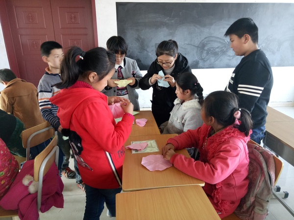 中石大志愿者赴黄岛区留守儿童帮扶中心支教