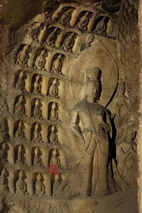 一座山的信仰 那片海的情怀:探秘云冈石窟佛造像