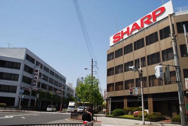 夏普60年的起家总部大楼被拆,郭台铭没能拦住