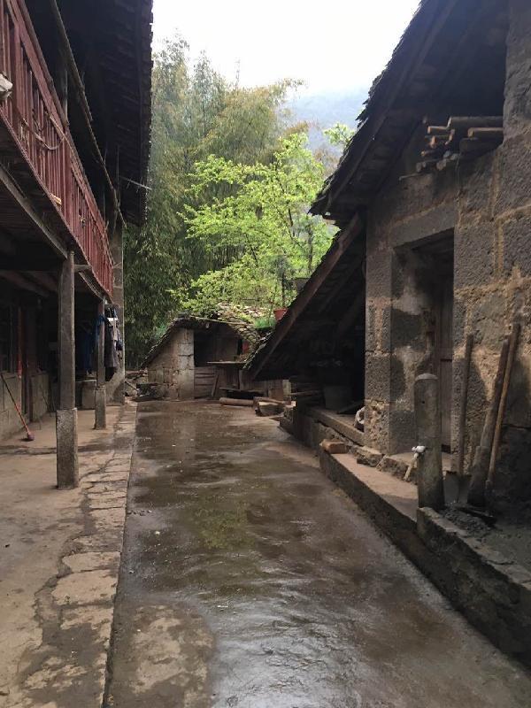 中国西部新媒体联盟探秘大山深处的攀枝嘎精神