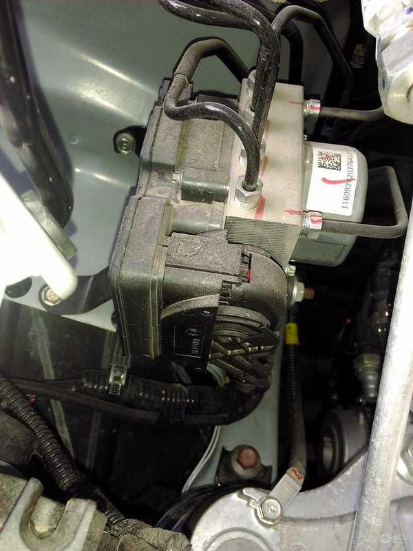 发动机刻印,l15b3,看来广本新厂出品哦