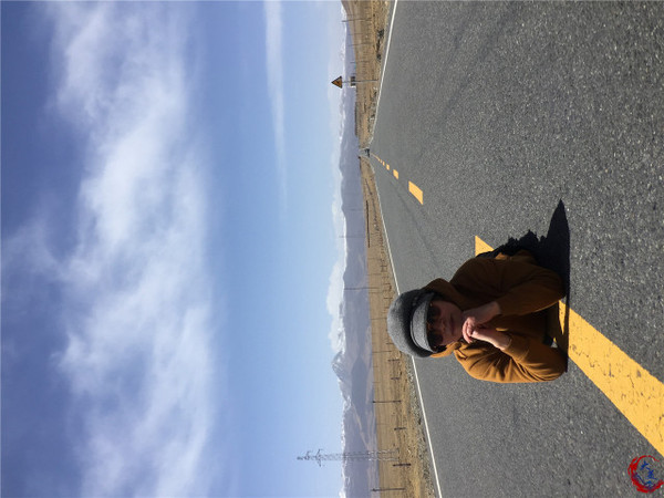 天空倾斜90度,侧头看,可以治疗颈椎