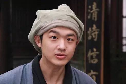 拿牛血冒充鸭血,包贝尔的公众形象又一次崩了!