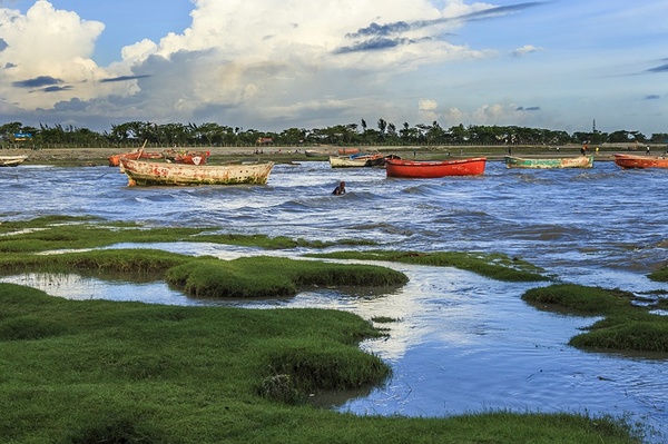 【行走在斋月中的孟加拉国】.吉大港的小渔村