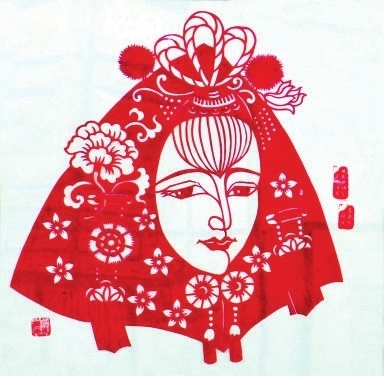 最炫民族风 泉州李尧宝刻纸玲珑剔透