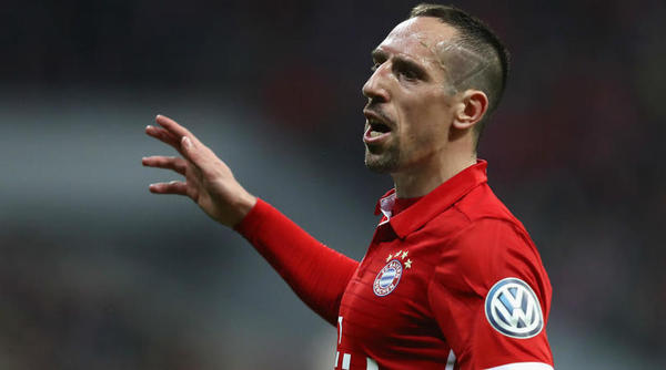 08年所有豪门都想签我,但我推了-体育频道-手机搜狐拜仁球星里贝里在