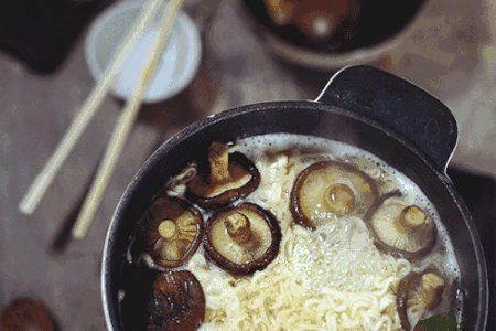 【涨姿势】煮面条用开水还是冷水?99%的人都不知道!