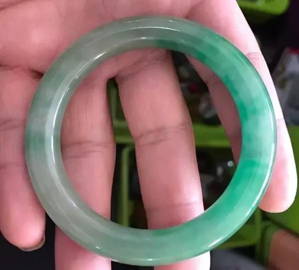 这些都是b c翡翠 好好认清楚以后买的时候不上当-时尚频道-手机搜狐