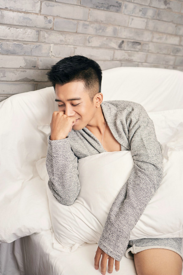 孙绍龙成男朋友范本 穿衣显瘦脱衣有肉(图)