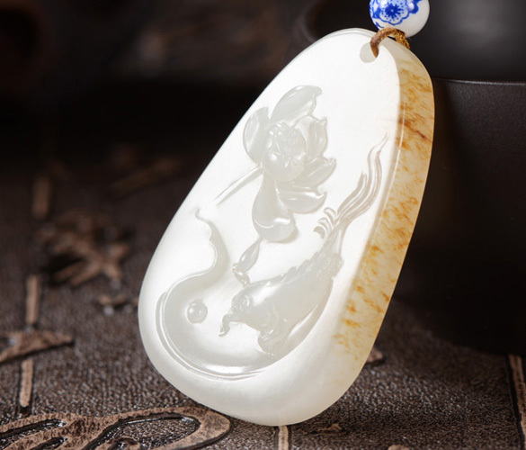 茫茫白玉河 一眼千万年 何为和田玉的灵性之美 新闻频道 手机搜狐