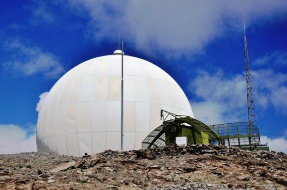 女娲山上空军雷达站顶着寂寞守蓝天