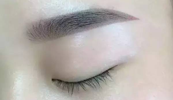 仿真眉(线条眉)