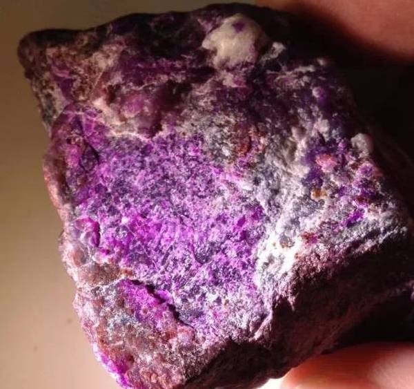 紫芙蓉石图片