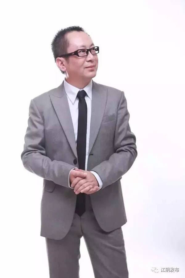 朗诵者:仰佳铭,邹铭(江阴市初级中学学生) 朗诵者:江阴广播