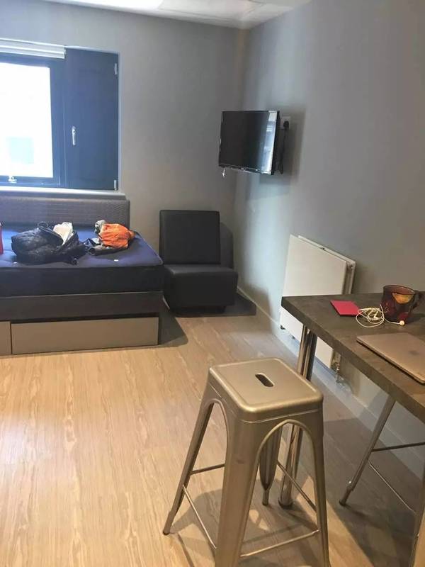 短租4到8月底 卡迪夫市中心 windsor house 包bill