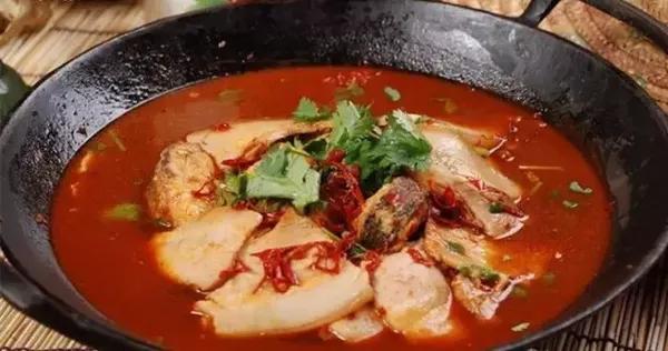 马哈鱼炖五花肉
