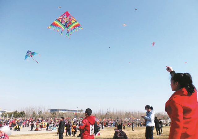 和风筝一起感受春天 搜罗许昌放风筝胜地