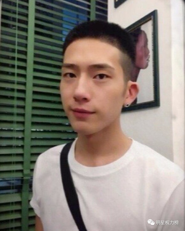 李易峰黄景瑜吴亦凡谁的寸头造型最帅气?