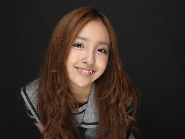 虎牙升颜值,王俊凯笑容很迷人,林心如更美丽!