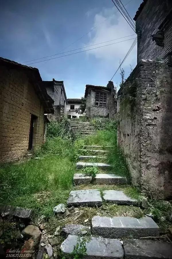 石泉村古建筑群图片