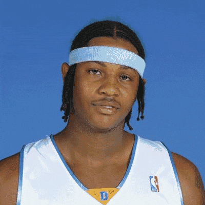 阿杜这张有点诡异啊,感觉一直盯着你笑,再配上这个气质