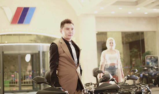 暖男章小军新歌《碰碰碰》 电音舞曲掀全民狂欢