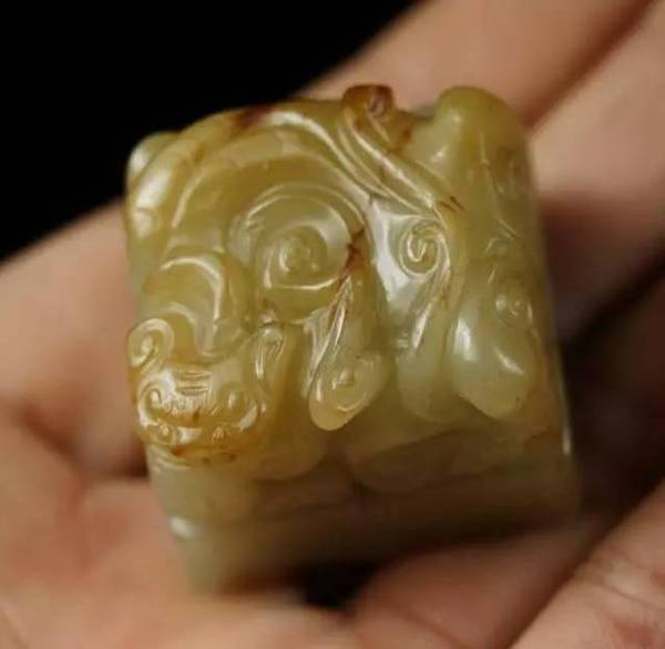 螭龙与螭虎样式你能区分吗?