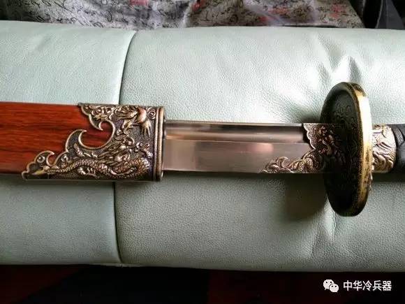 现代仿古斩马刀