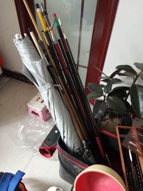心疼老婆,从此退出钓鱼圈,所有装备赠人!