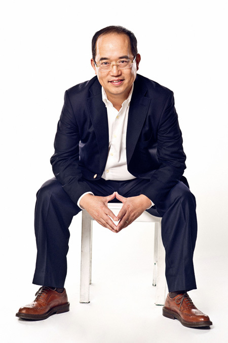 余钢:在无望中寻找希望