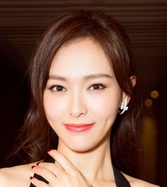 唐嫣百变造型,看她如何玩转刘海长度