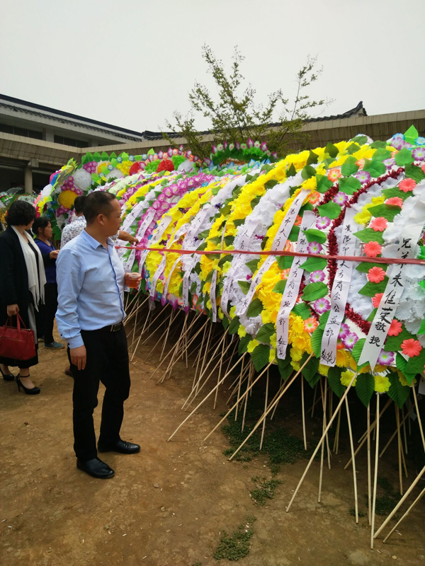 大方县原县长顾掌权在"精准扶贫"战线病逝