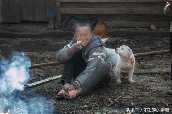 实拍四川凉山农村真实生活,真的很穷很落后!