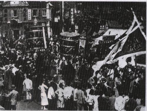 杜月笙 人面 场面 情面三碗面起家 饭当药 药当饭咽气 历史频道 手机搜狐