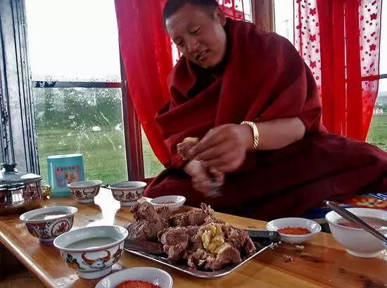在西藏僧人可以吃肉吗 什么样的僧人可以吃肉?