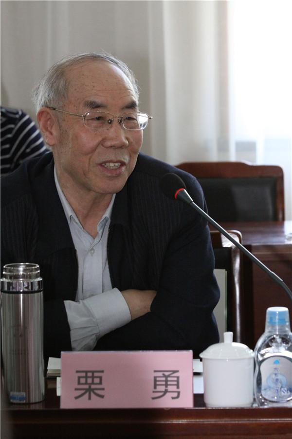 《天庄故话》新书发布座谈会在石召开 郝小学