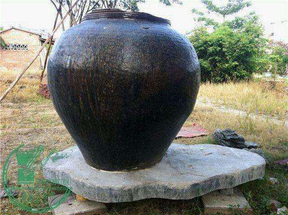 老师傅砸了口破缸,却造了叹为观止的《半壁江山》