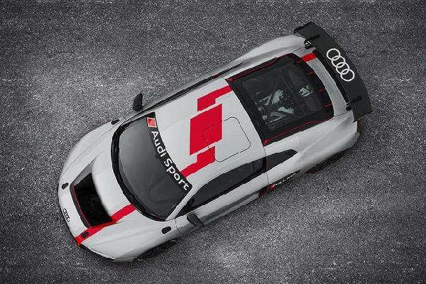 奧迪將推出一輛強大的r8 lms gt4完成你的賽車夢想