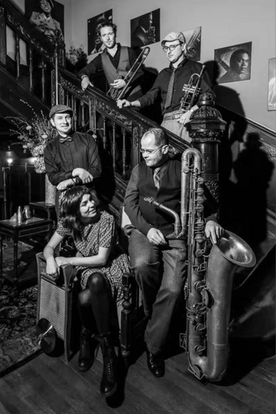 在上海谈到"老克勒",许多人第一个想到的便是知名演员林栋甫先生,席间