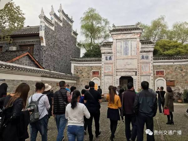 江城变导游!这个小长假952自驾游车队玩转隆里古镇!