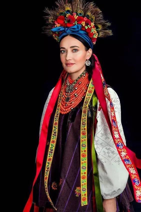 一个美女成灾的国家——乌克兰