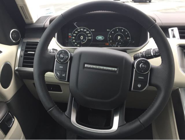 路虎揽胜运动版绅士风范凸显华丽外观全国降价畅销