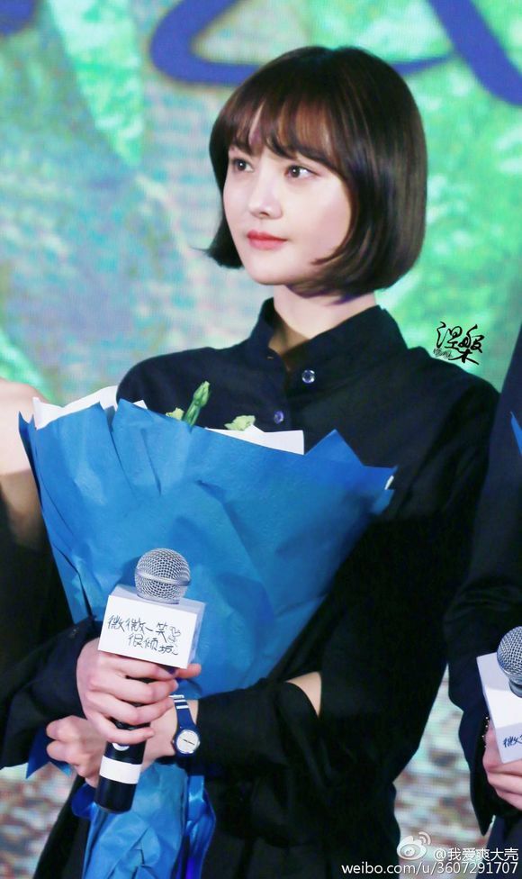 唐嫣短发惊艳表态,网友夸她清纯似郑爽