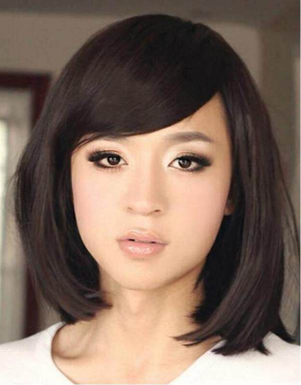 小伙把自己化妆成女生,竟把众人撩倒,自己惊呆了