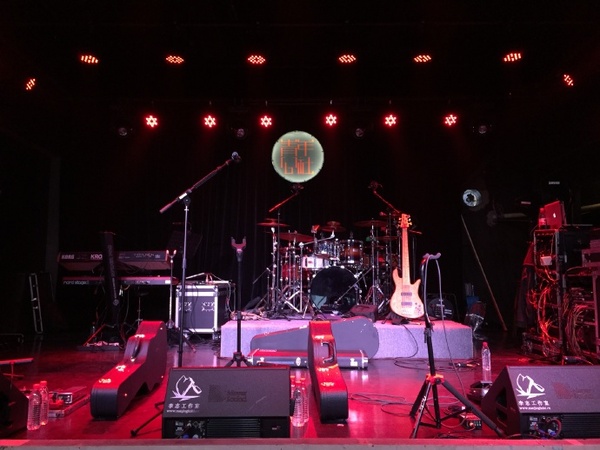 李志『叁叁肆』巡演黄山站,青年公社livehouse首场沸腾民谣夜!-新闻频