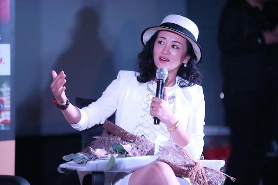 《首席执行官》主演 涓子